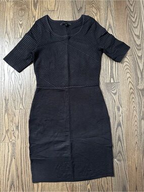 Black Ribbed Short Sleeve Sheath Dress by Willow & Thread